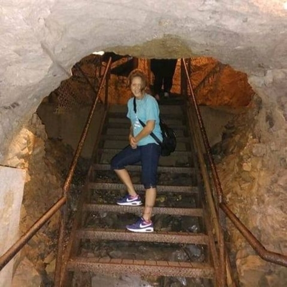 Meet your Posher, Dawn r - Picture 1 of 1